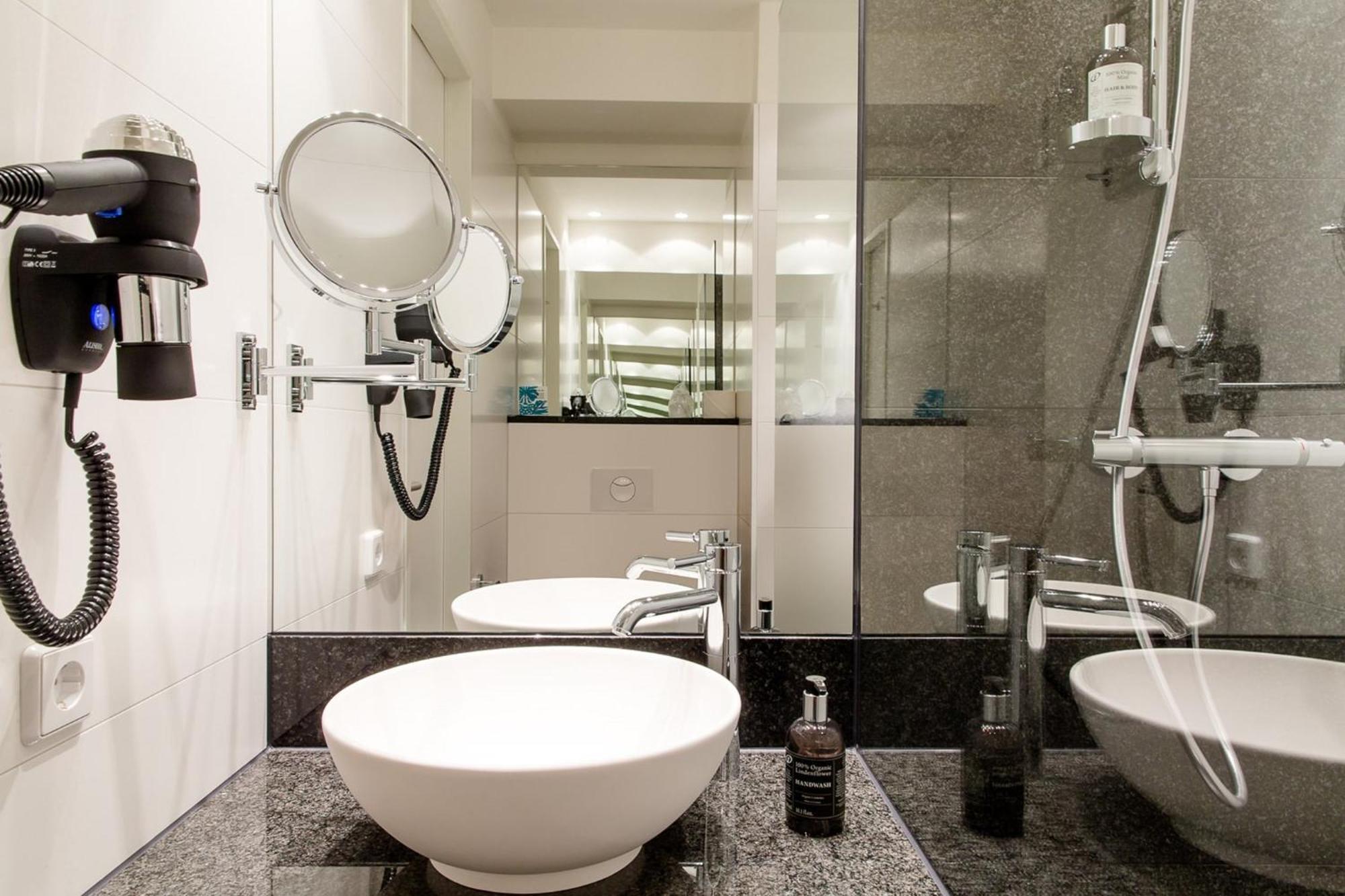 Motel One Bonn-Beethoven Ngoại thất bức ảnh